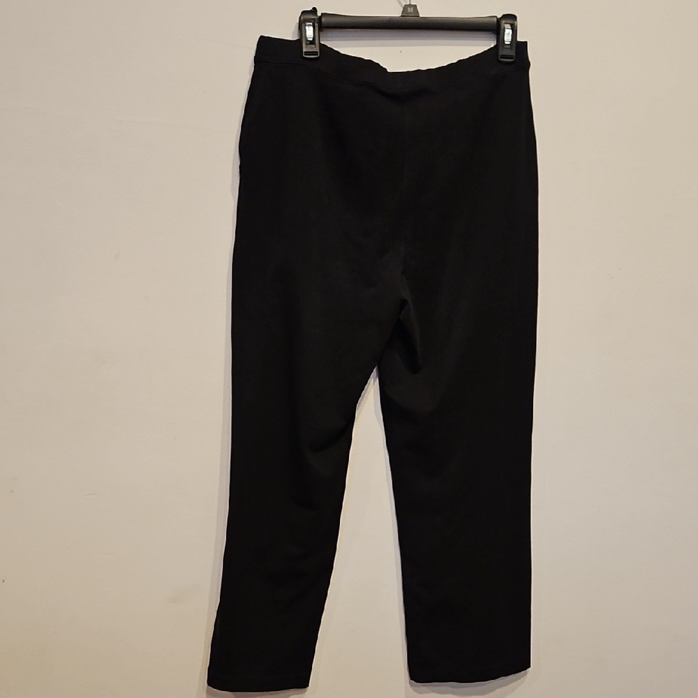 L.L. Bean Black Leggings - Picture 4 of 6